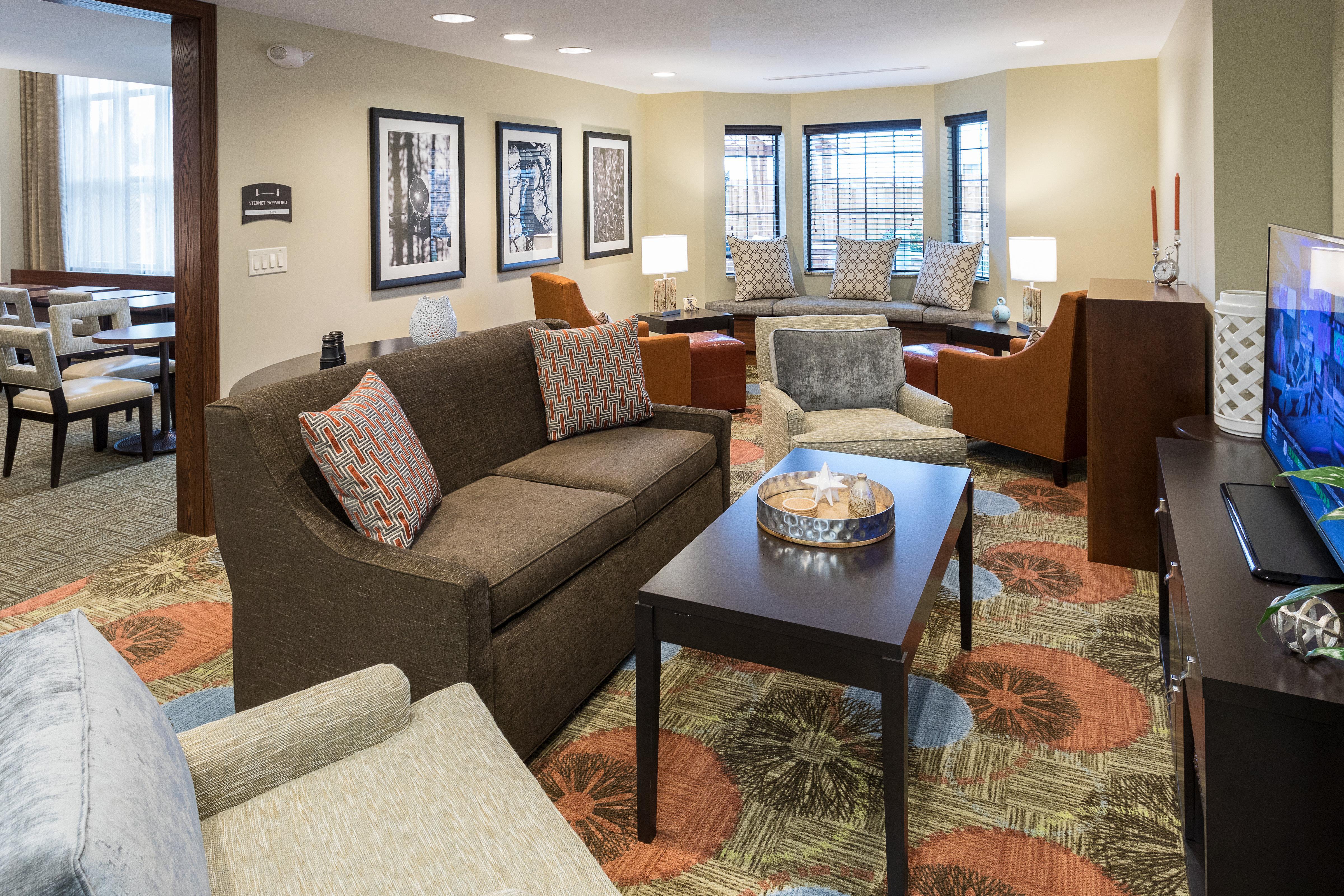 Staybridge Suites Omaha West By Ihg Kültér fotó